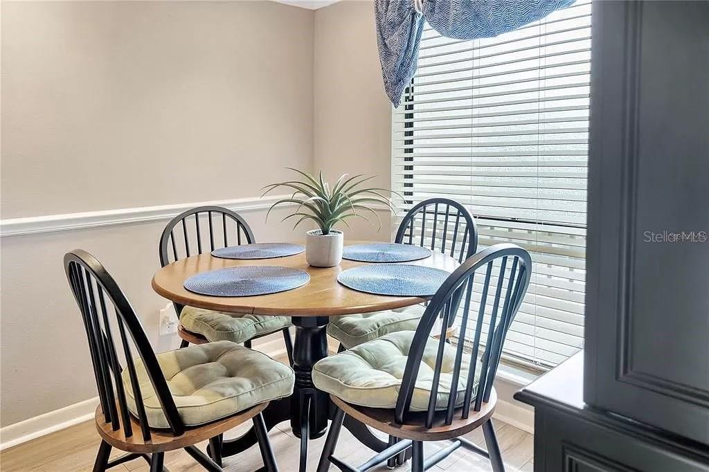 COVE CAY VILLAGE IV - Residential Lease