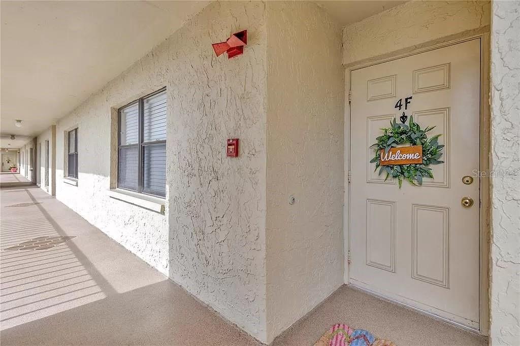 COVE CAY VILLAGE IV - Residential Lease