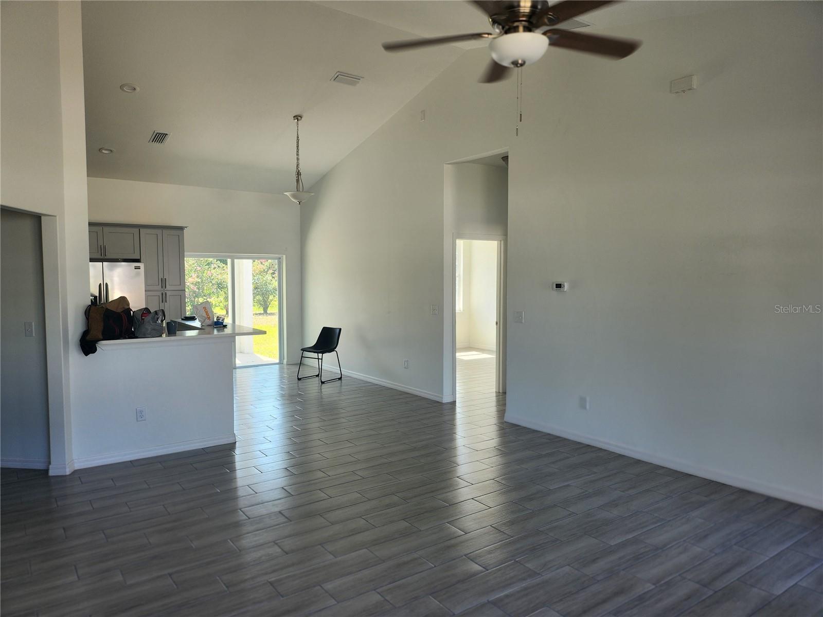 SILVER SPGS SHORES UN 18 - Residential