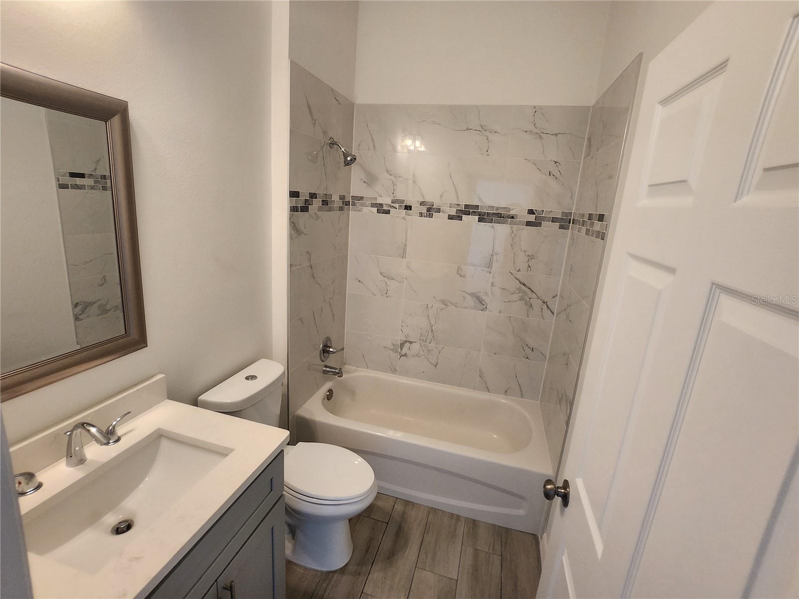 SILVER SPGS SHORES UN 18 - Residential