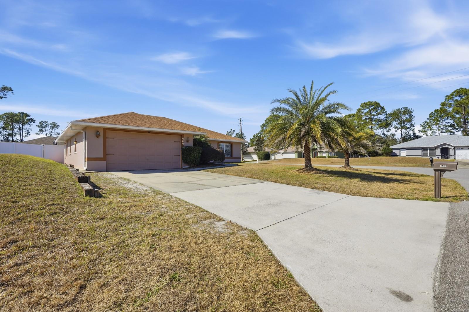 DELTONA LAKES UN 68 - Residential