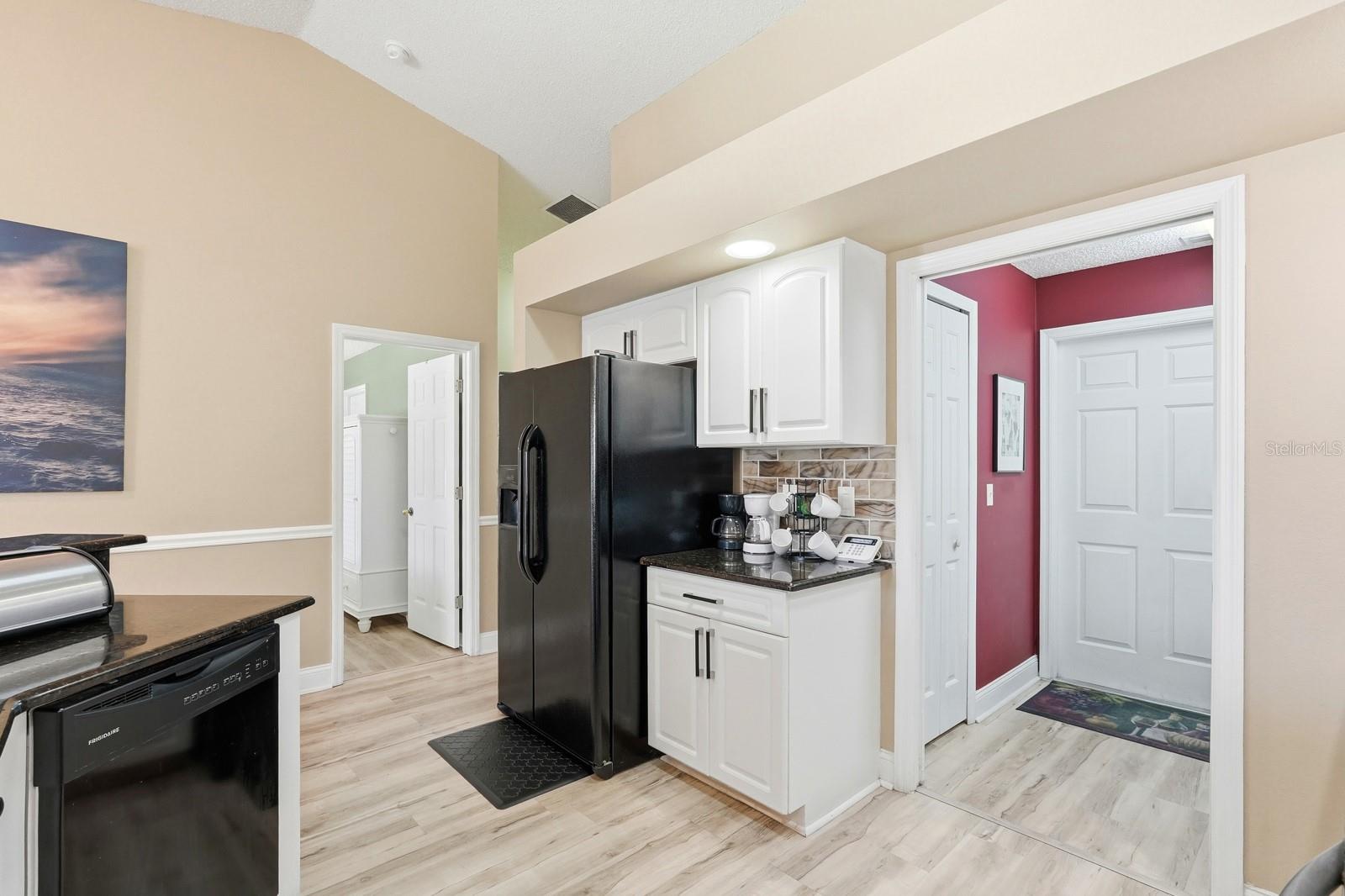 DELTONA LAKES UN 68 - Residential