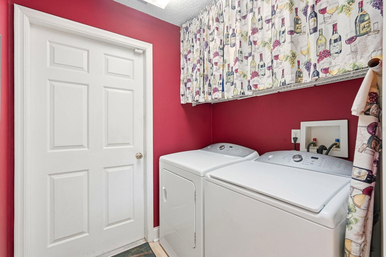 DELTONA LAKES UN 68 - Residential
