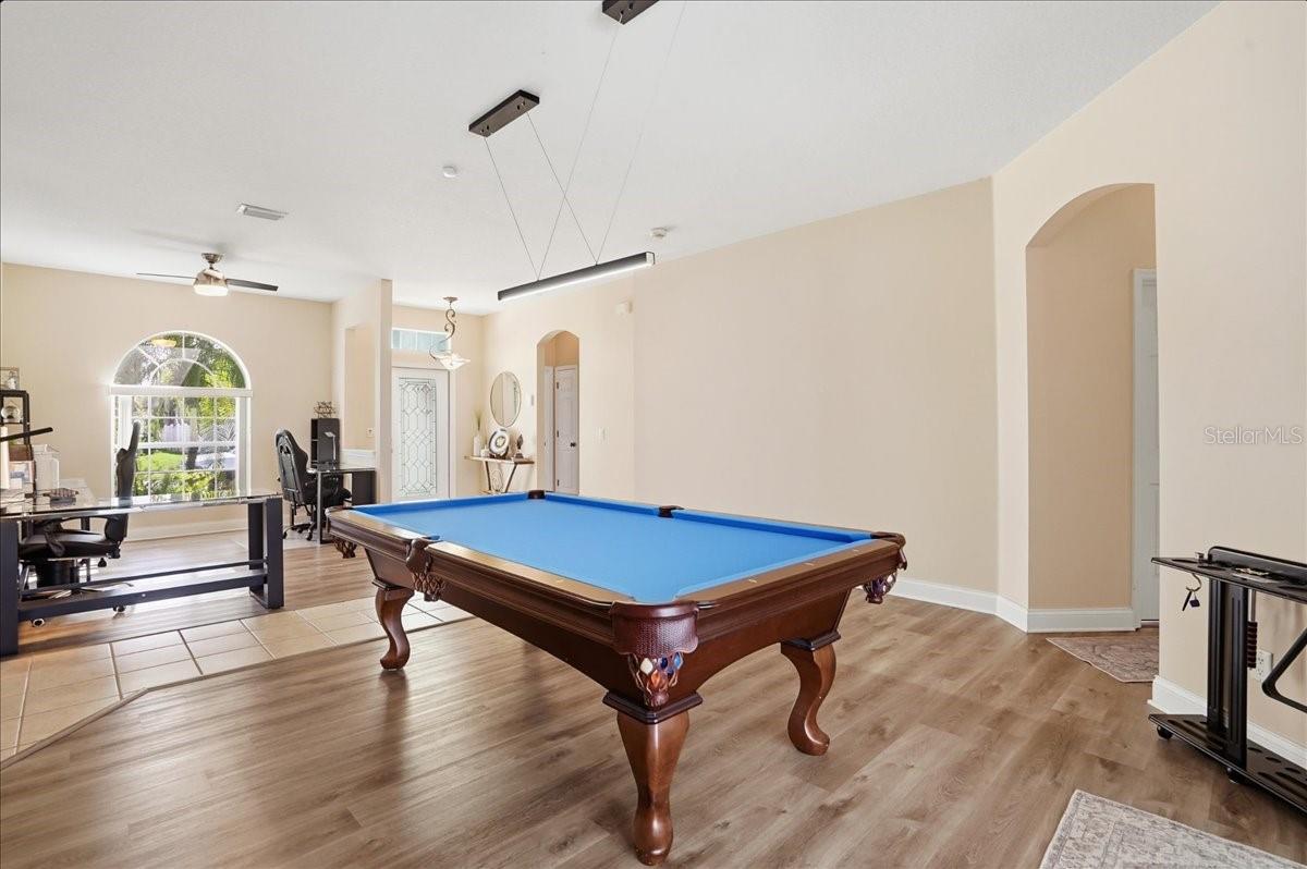 KINGSFIELD LAKES PH 1 - Residential