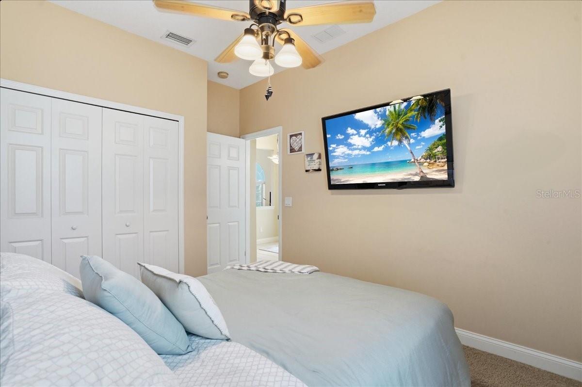 KINGSFIELD LAKES PH 1 - Residential