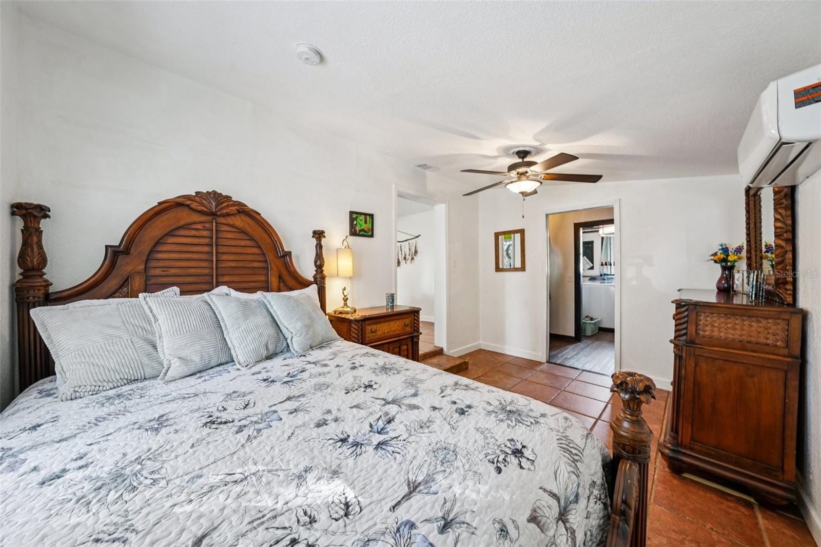 GORSUCH & HUTCHINSON 2 - Residential