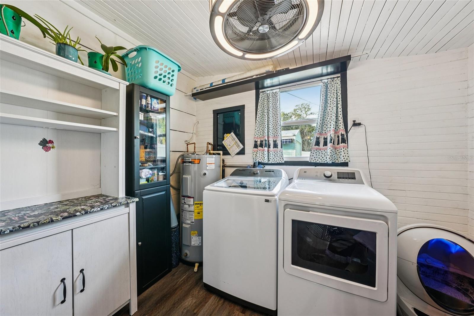 GORSUCH & HUTCHINSON 2 - Residential