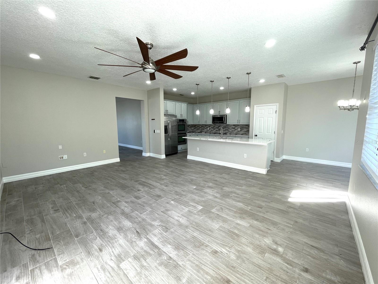 AUDUBON RESERVE - Residential Lease