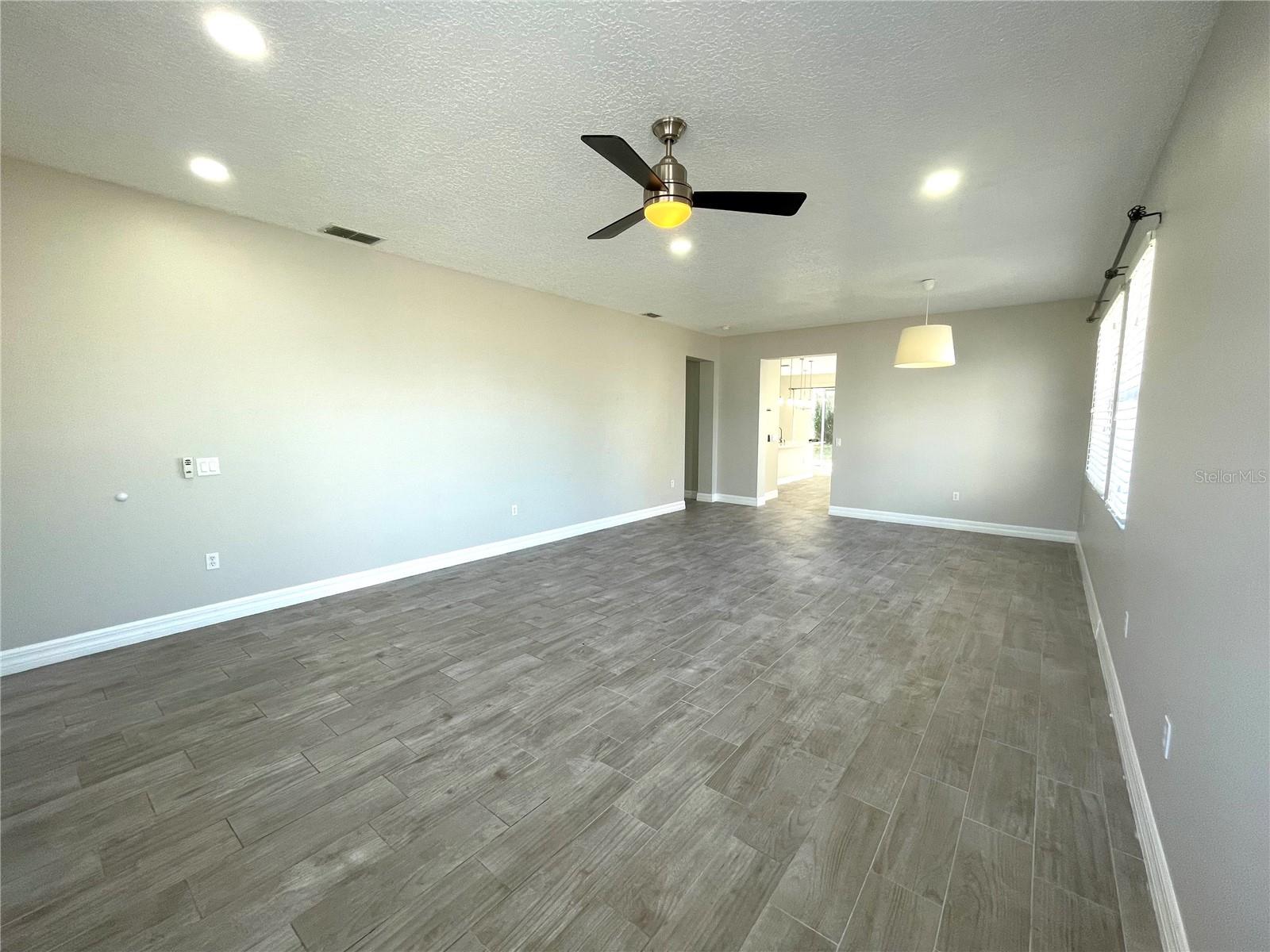 AUDUBON RESERVE - Residential Lease