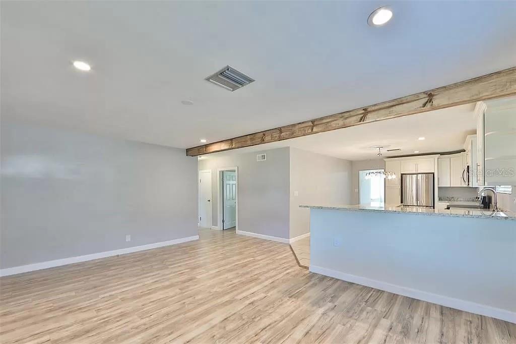 DREWS JOHN H 1ST EXT - Residential Lease