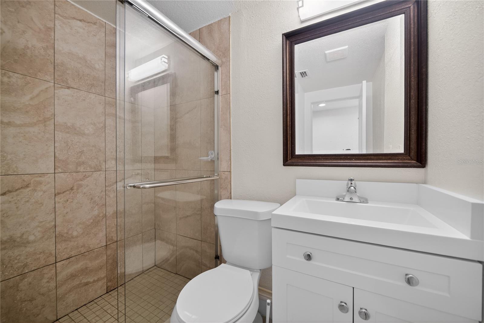 TENNESSEE TERRACE - Residential