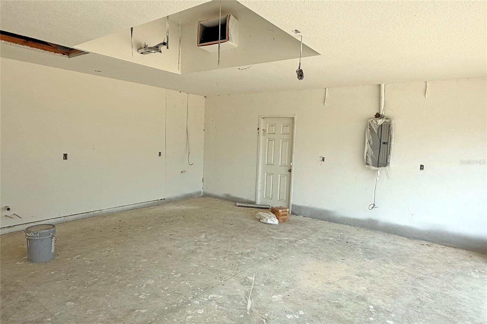 INVERNESS VILLAGE UNIT 4 - Residential