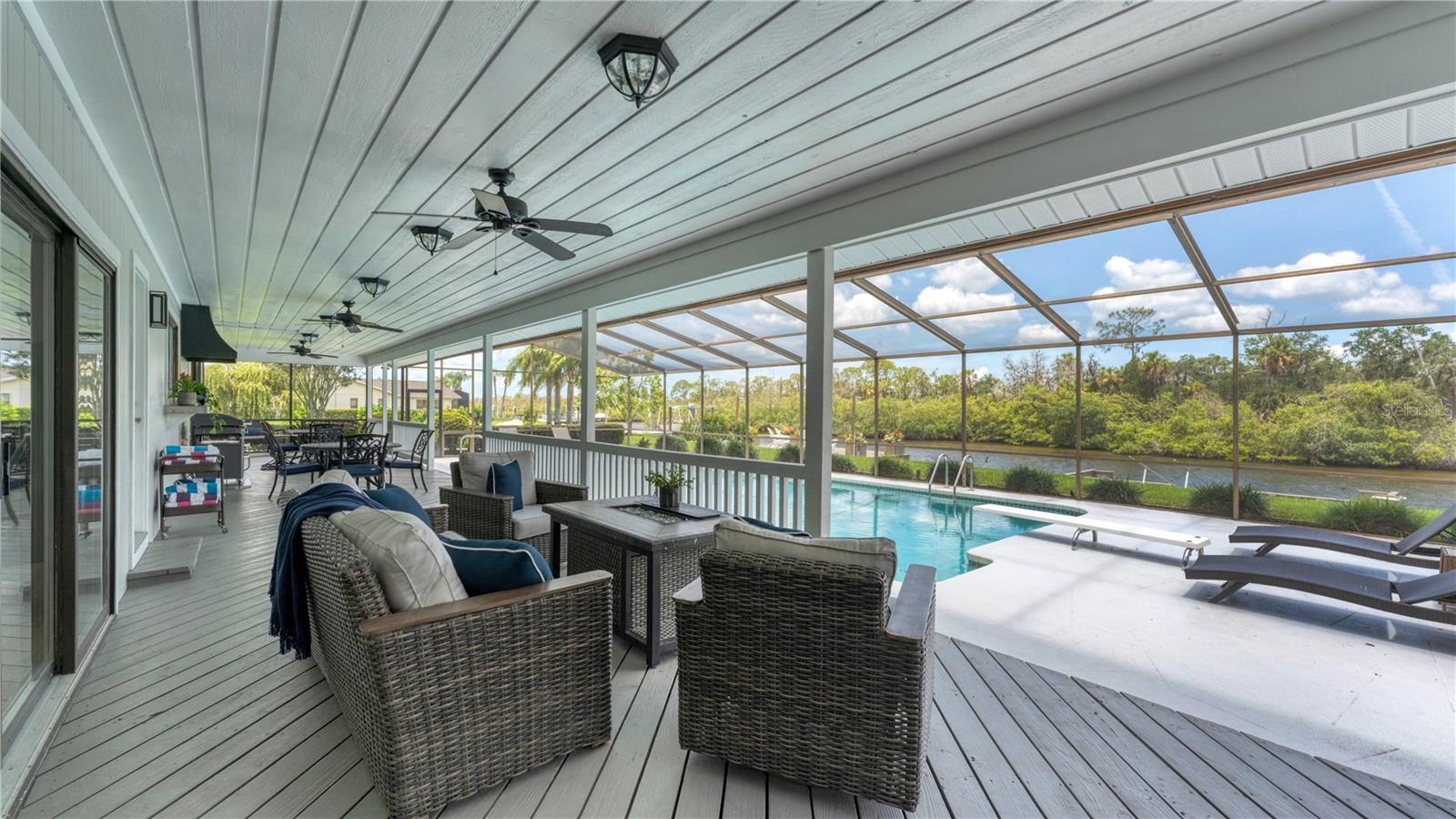 5623 HULL COURT