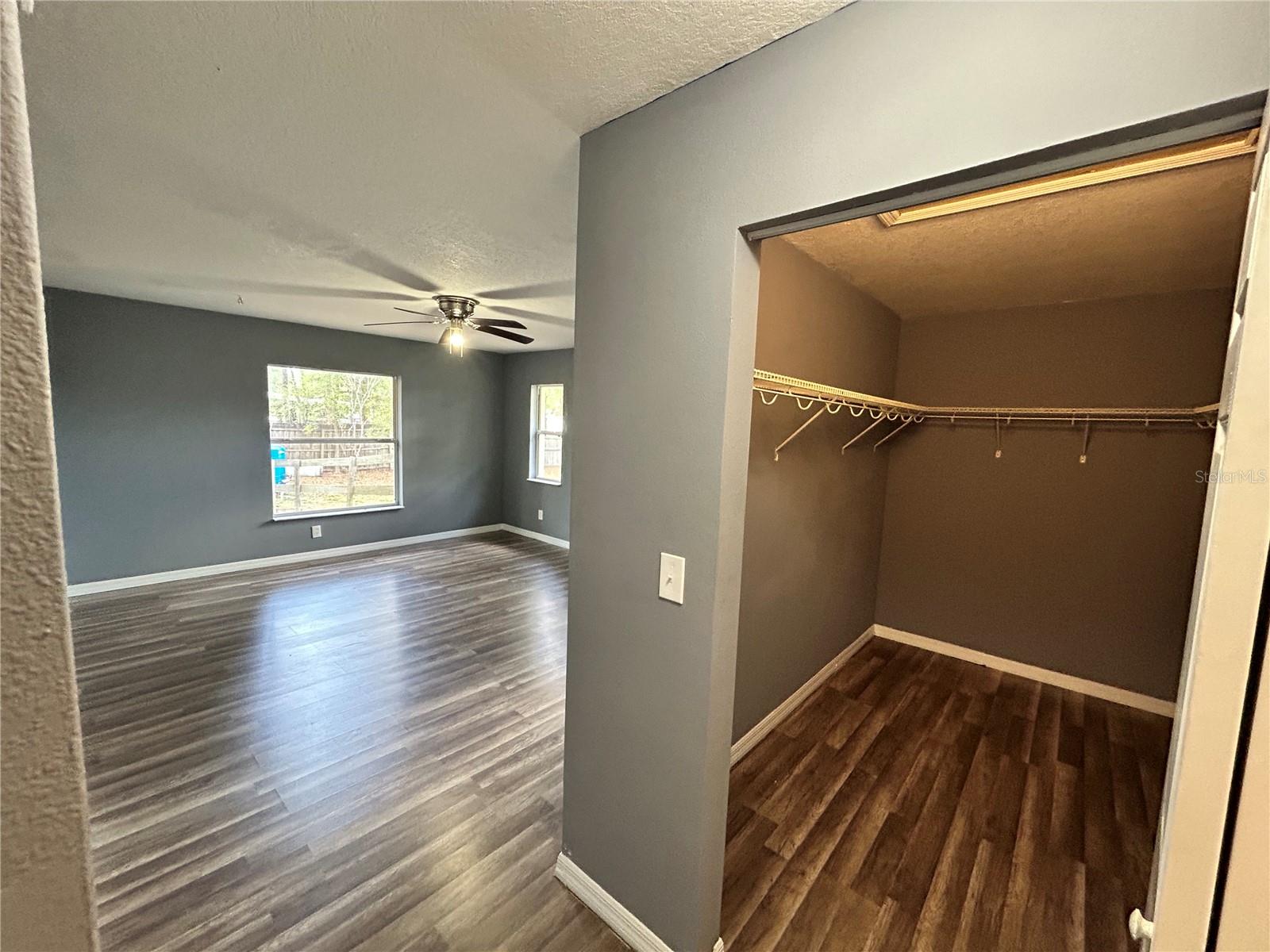 OCALA WATERWAY ESTATE - Residential