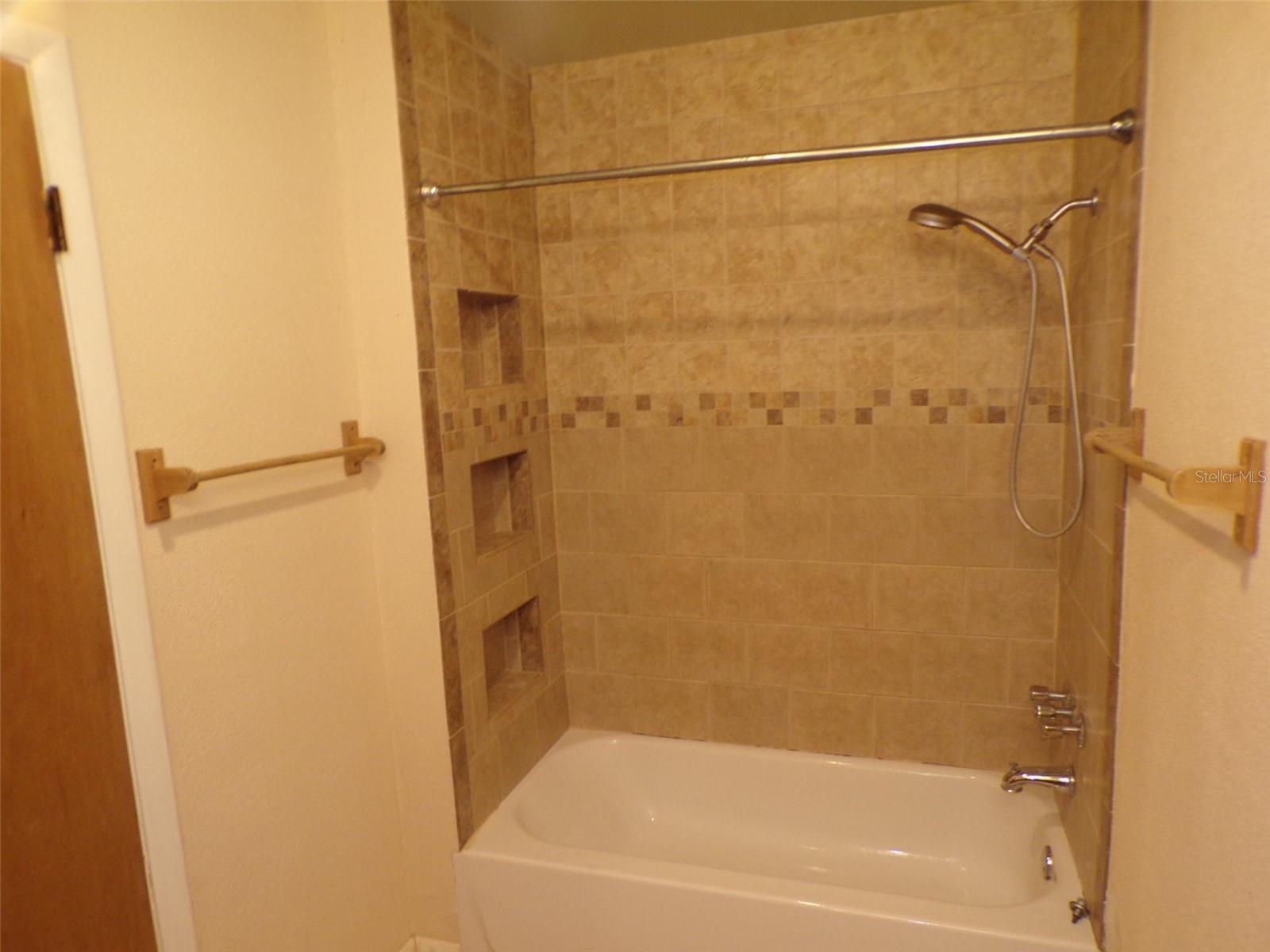 BECKET PLANTATION - Residential Lease