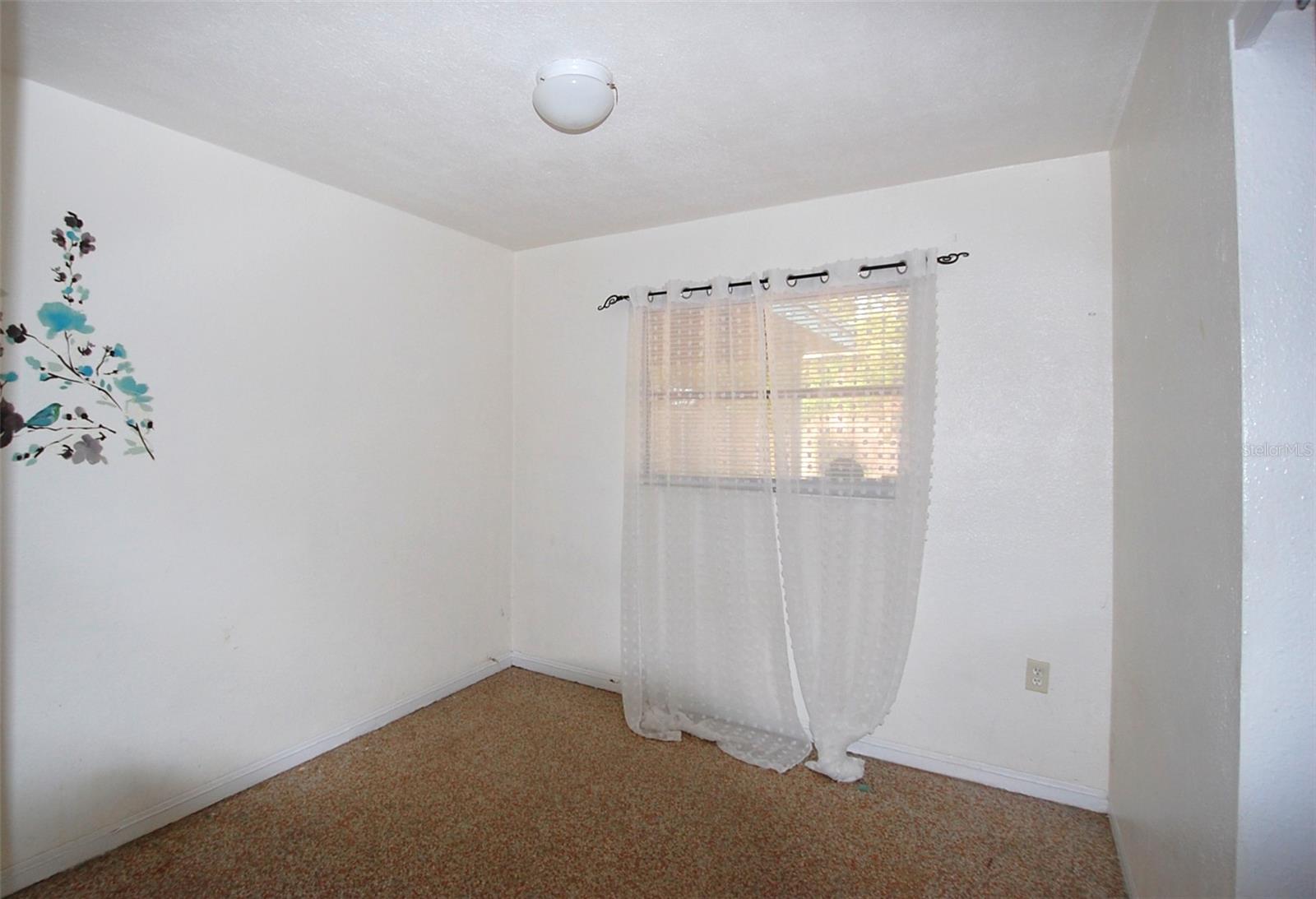 BOULEVARD PARK 1 - Residential Lease