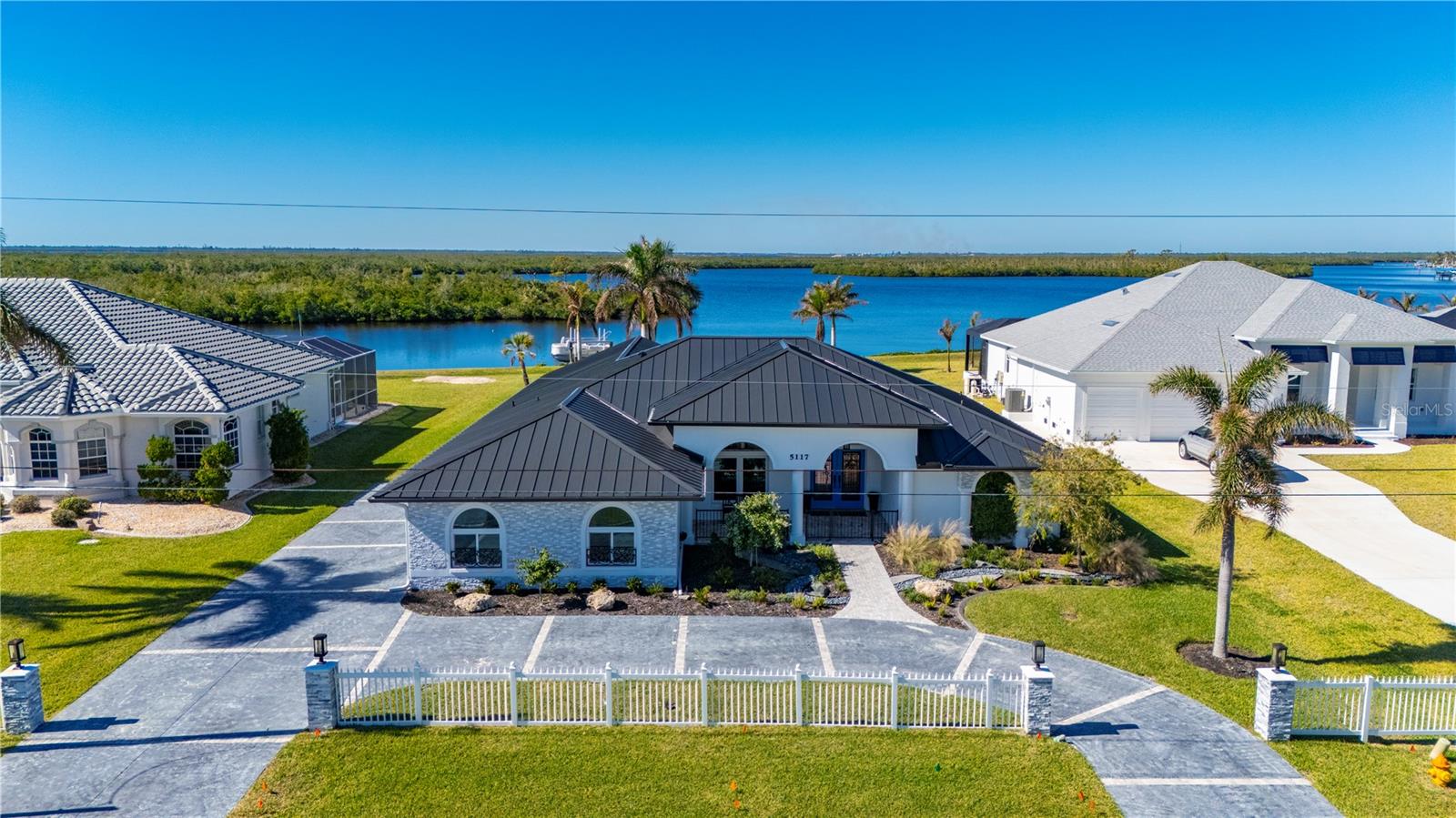 SOUTH BAYVIEW ESTATES - Residential