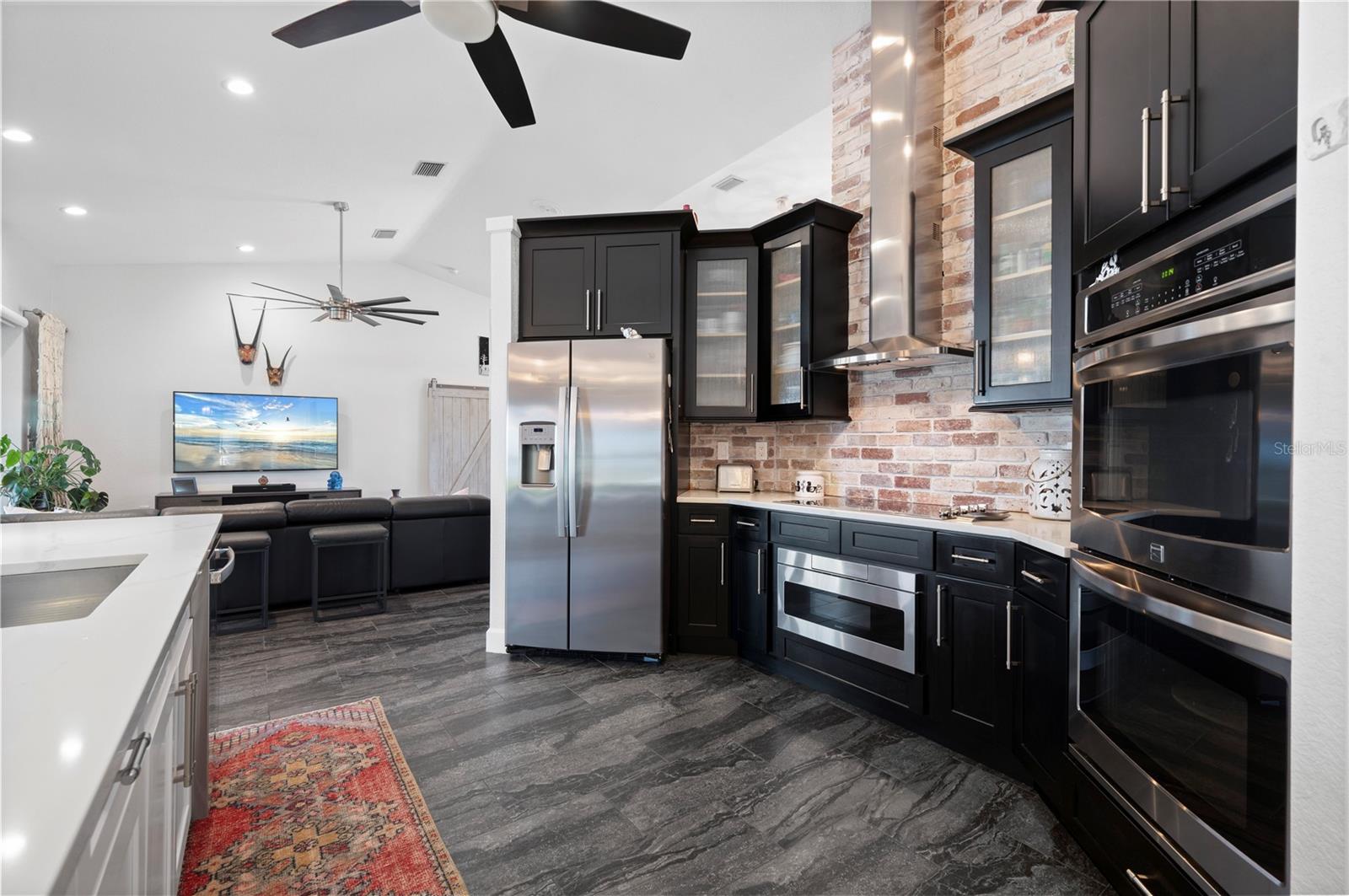 SOUTH BAYVIEW ESTATES - Residential