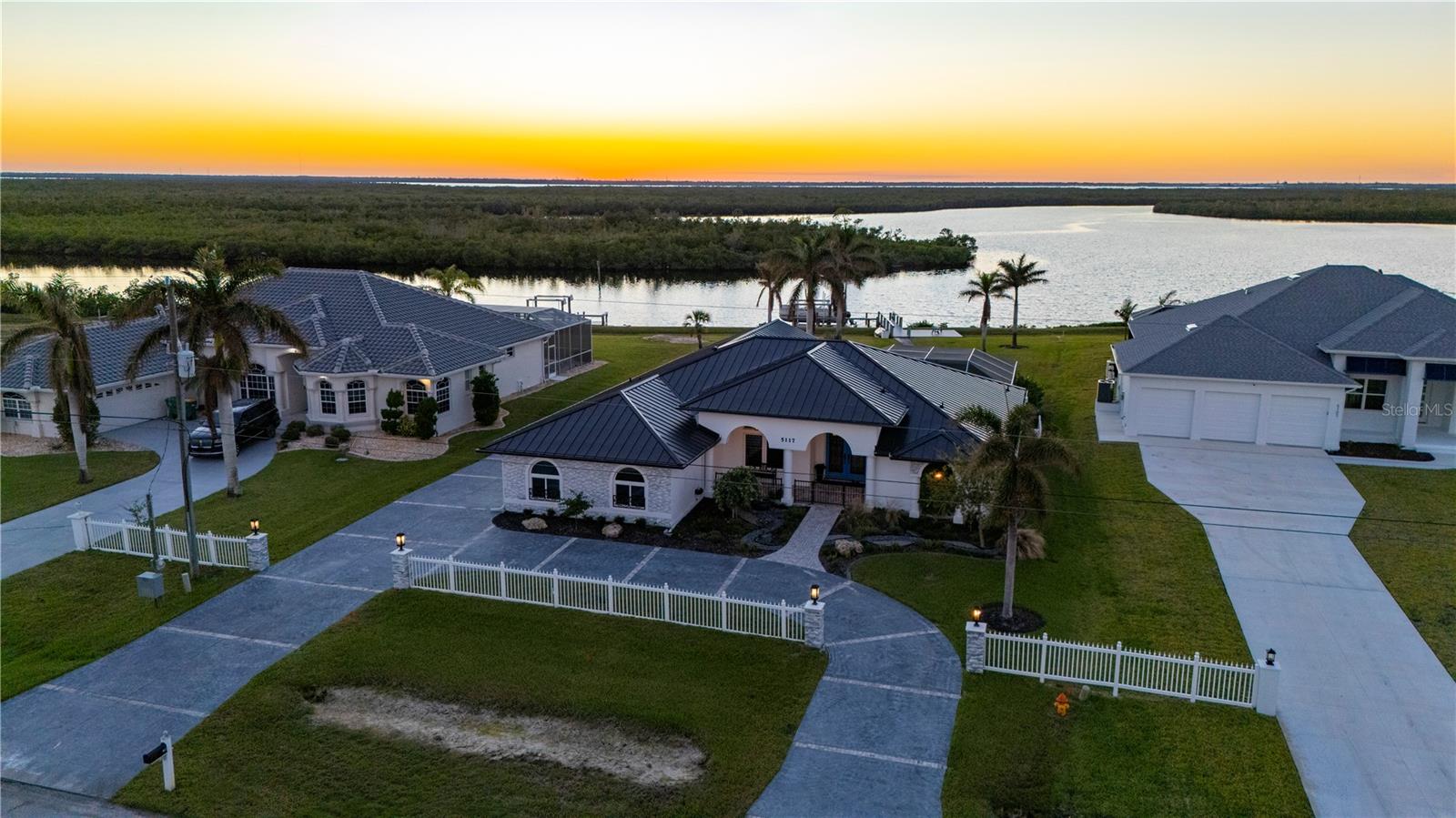 SOUTH BAYVIEW ESTATES - Residential