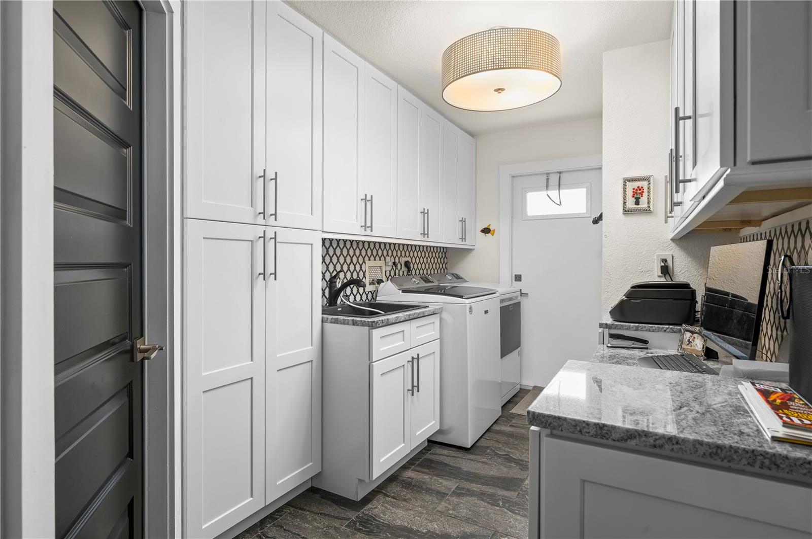 SOUTH BAYVIEW ESTATES - Residential