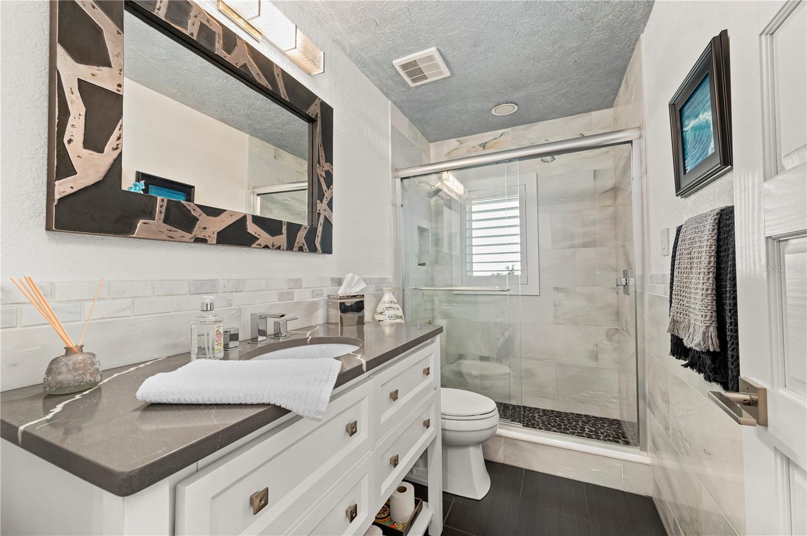 SOUTH BAYVIEW ESTATES - Residential