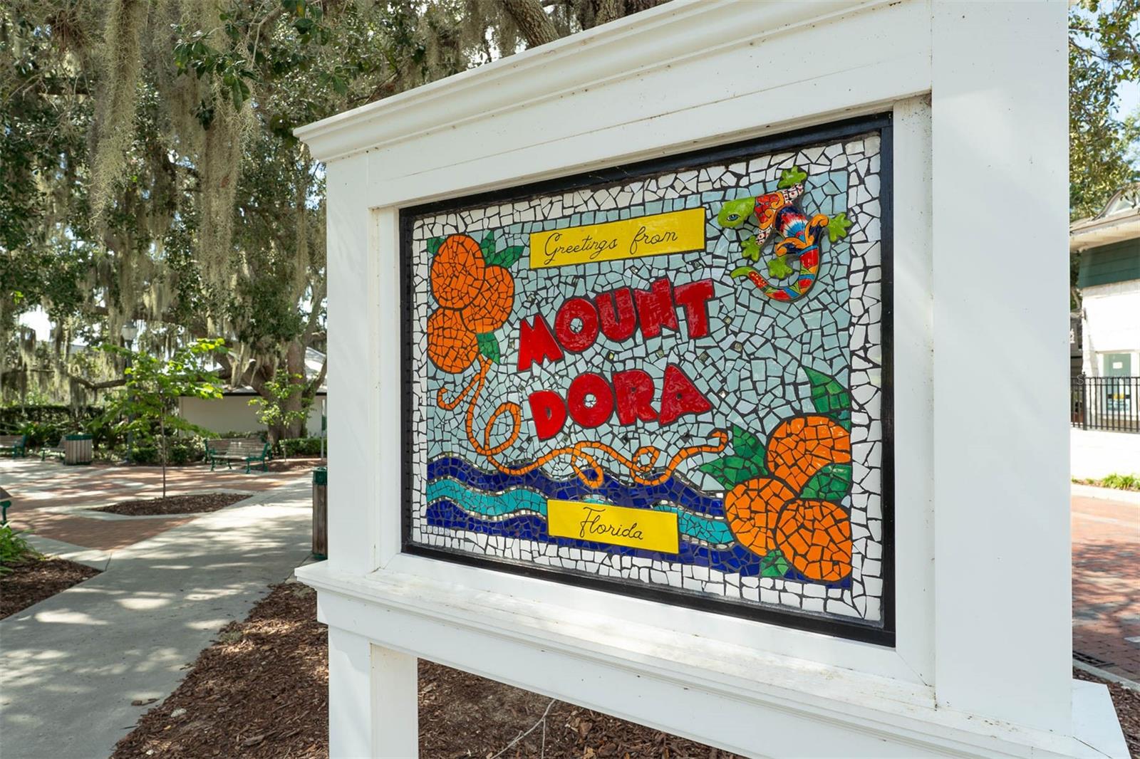 MOUNT DORA LAKEWOOD CONDO - Residential