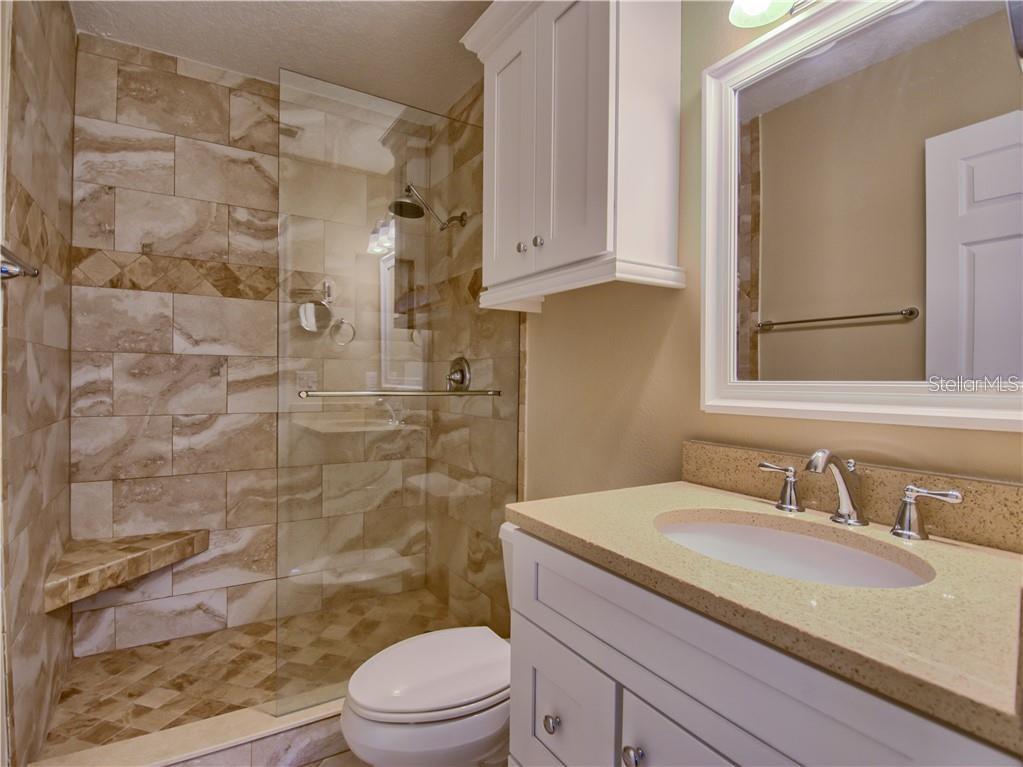 MOUNT DORA LAKEWOOD CONDO - Residential