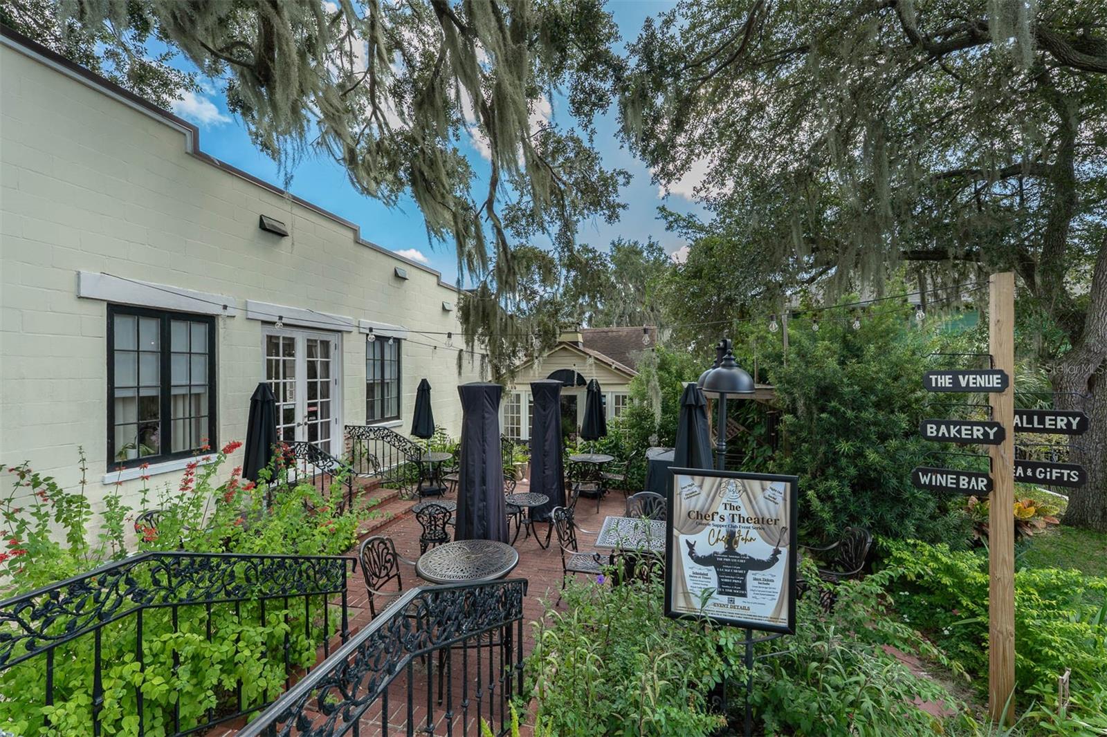 MOUNT DORA LAKEWOOD CONDO - Residential