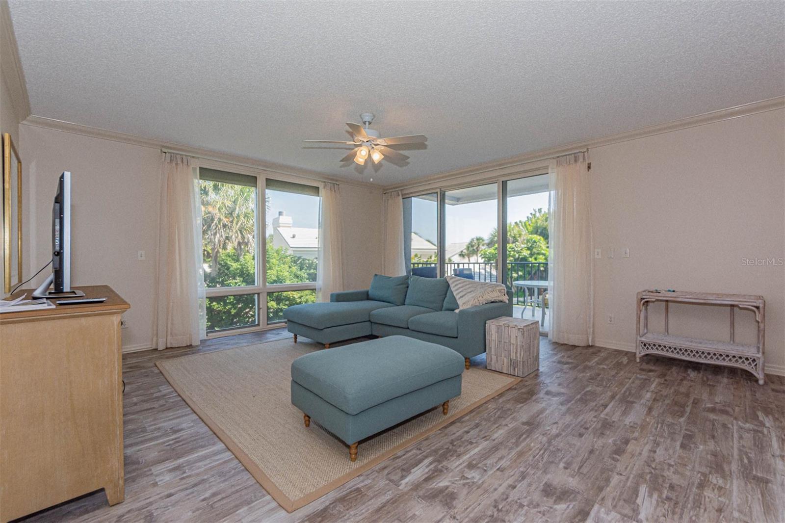 FOUNTAINS CONDO - Residential