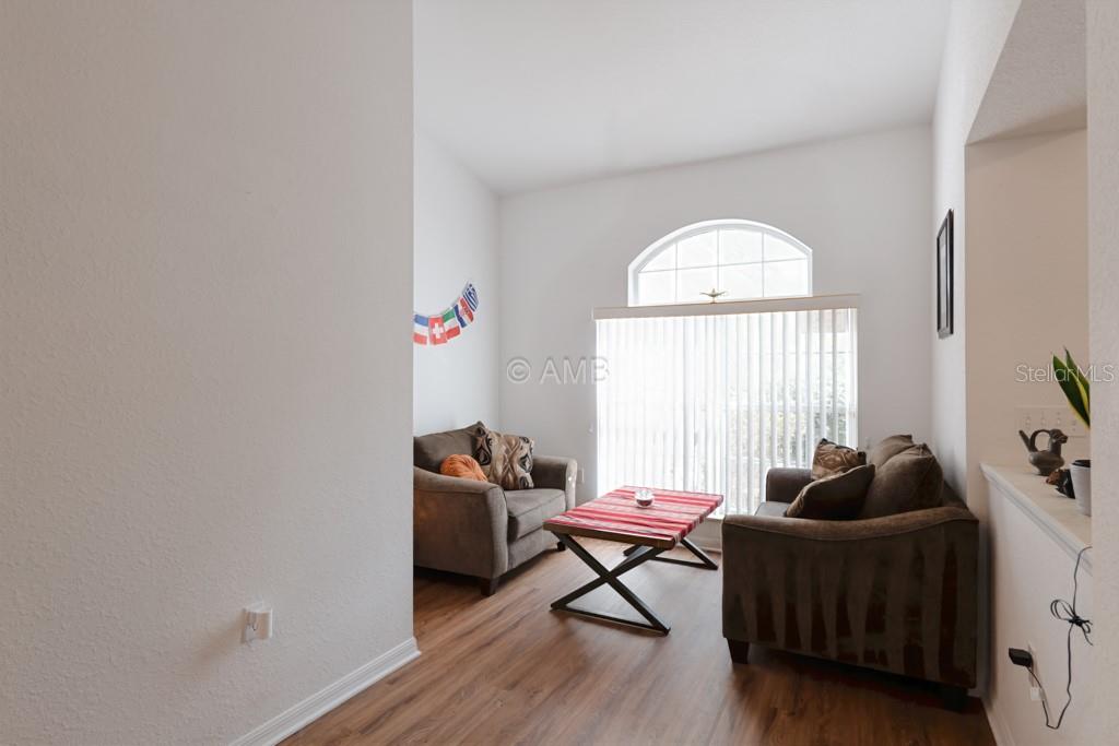 RAINBOW SPGS 04 REP - Residential