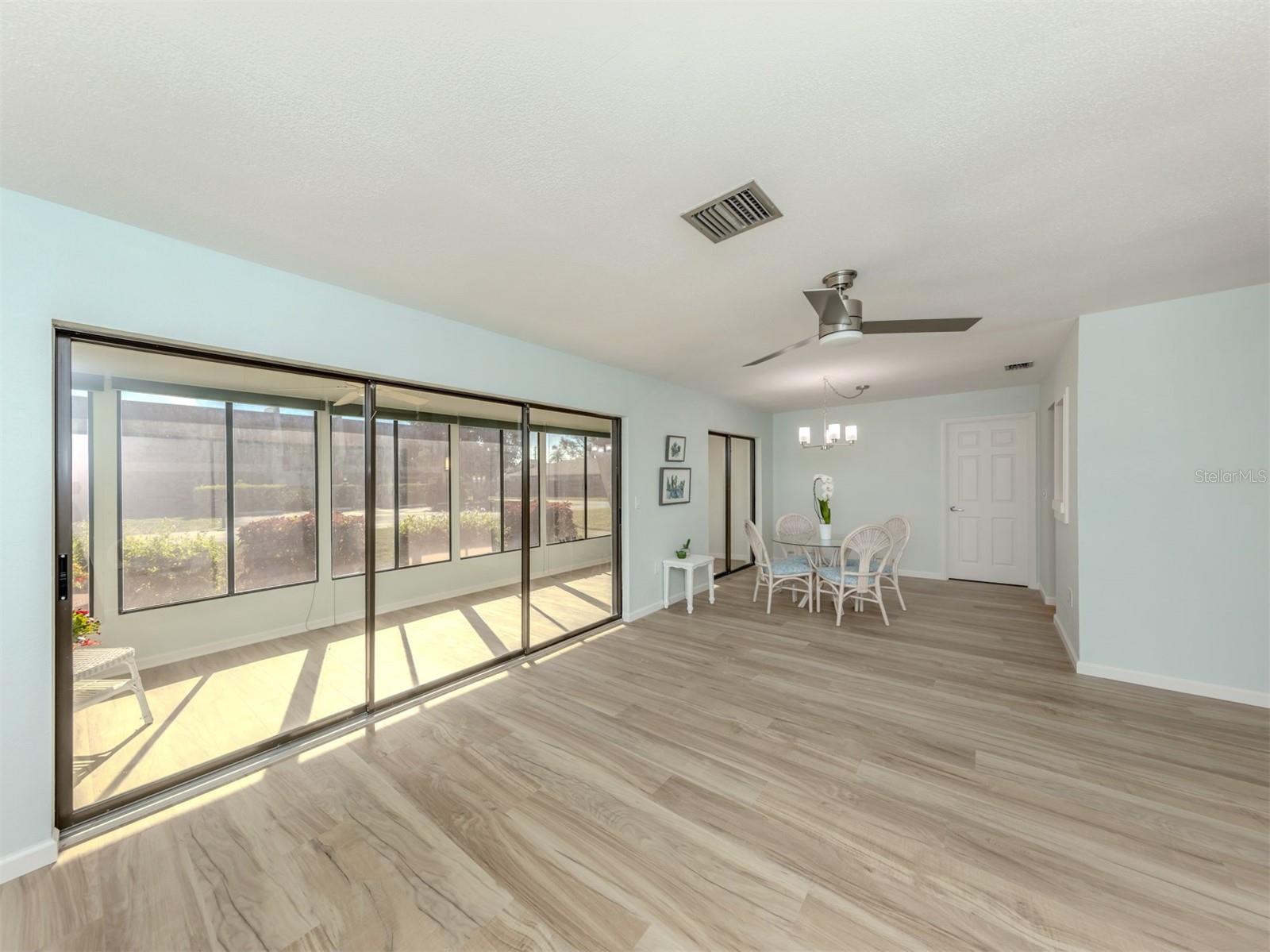 VENICE GARDENS - Residential