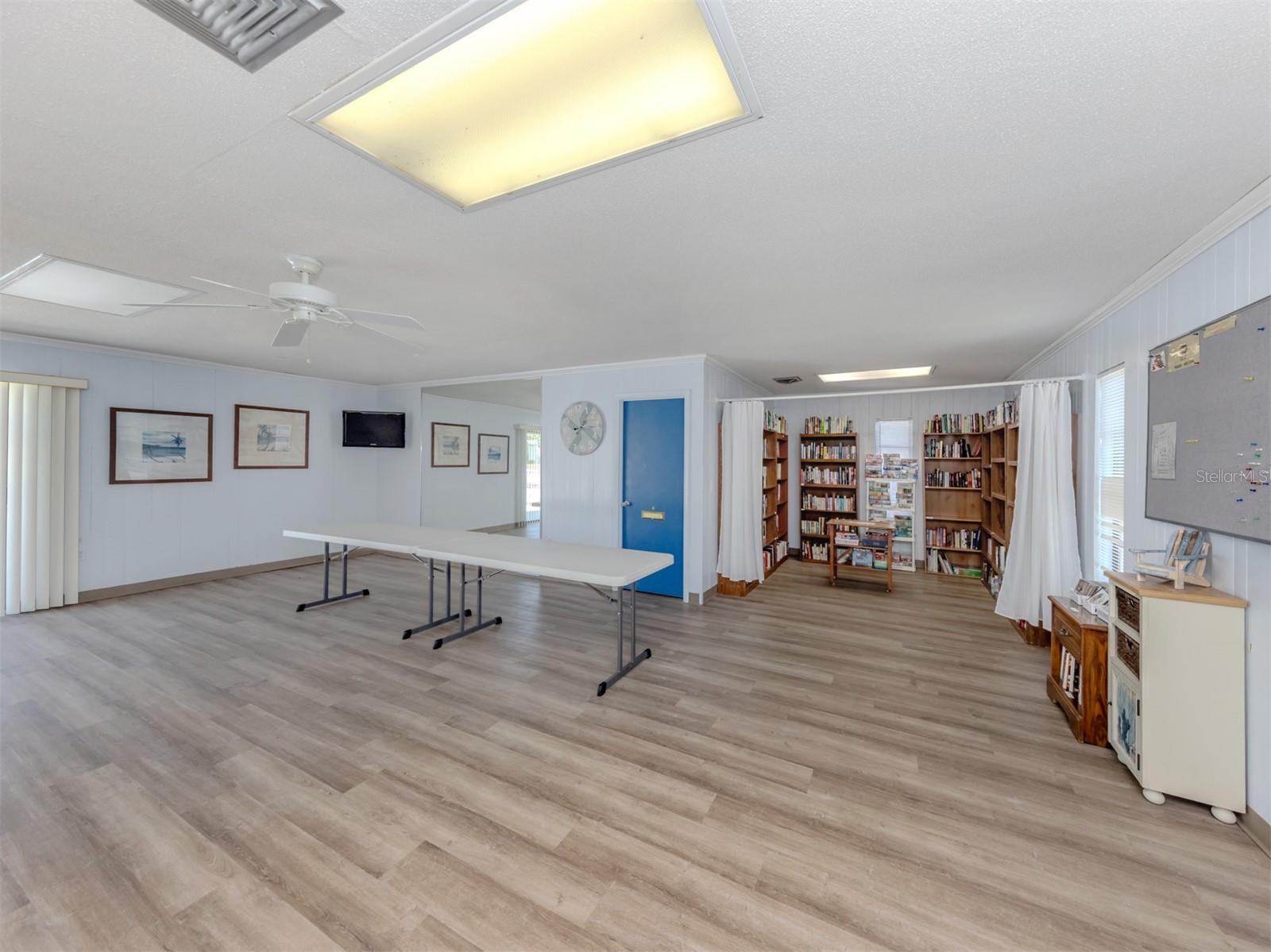 VENICE GARDENS - Residential