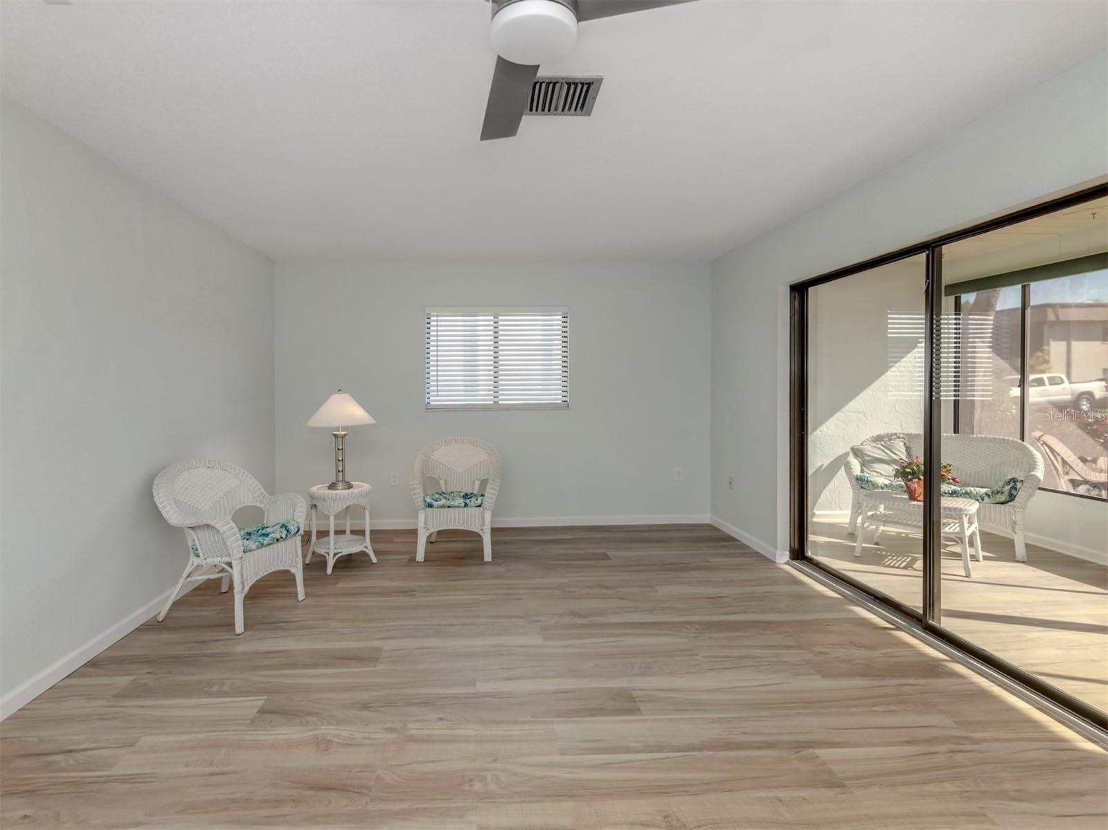 VENICE GARDENS - Residential