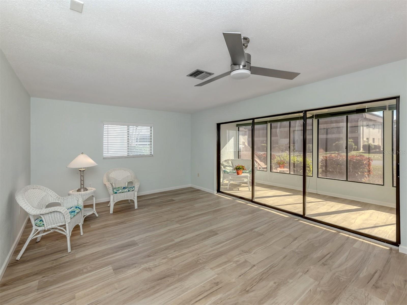 VENICE GARDENS - Residential