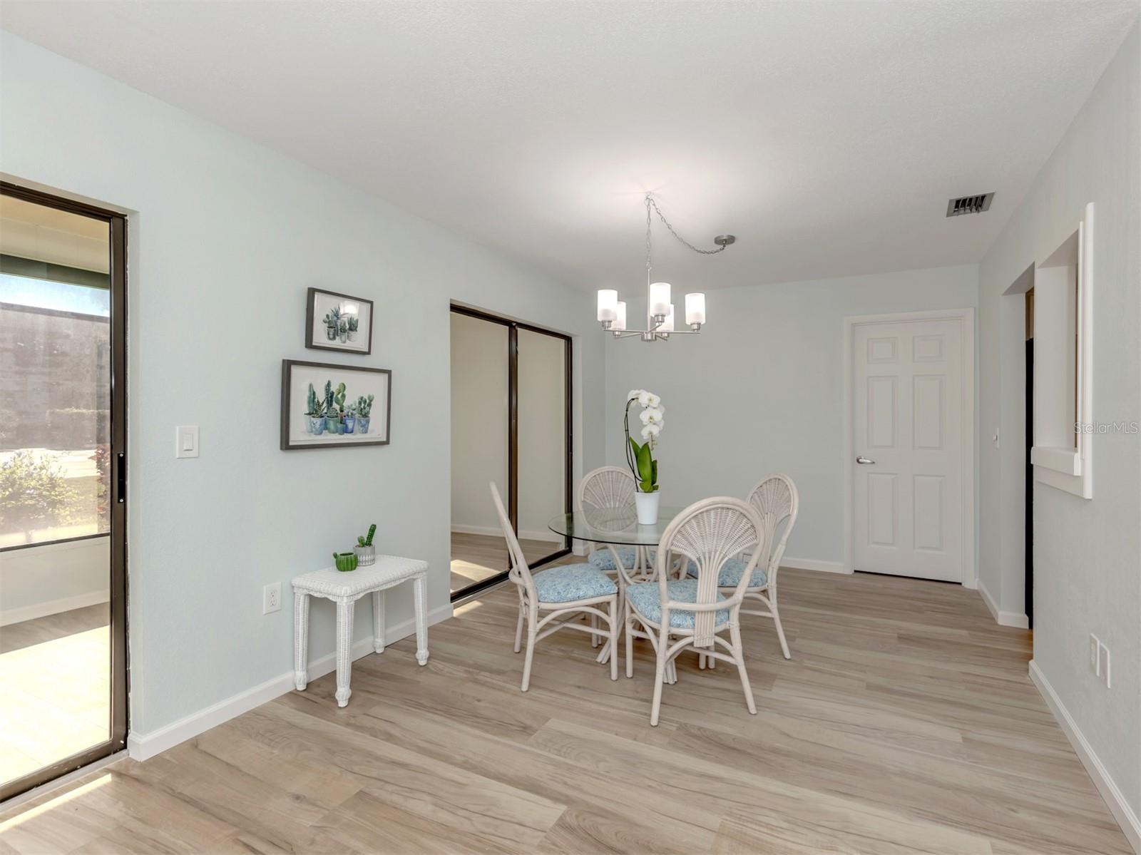 VENICE GARDENS - Residential