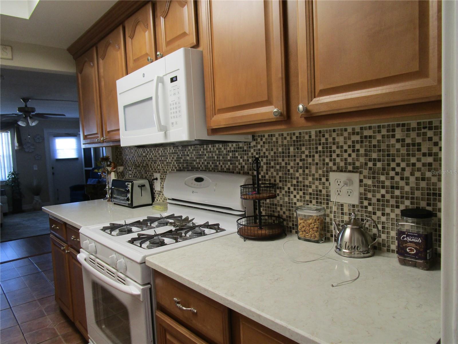 TOWN APTS CONDO - Residential