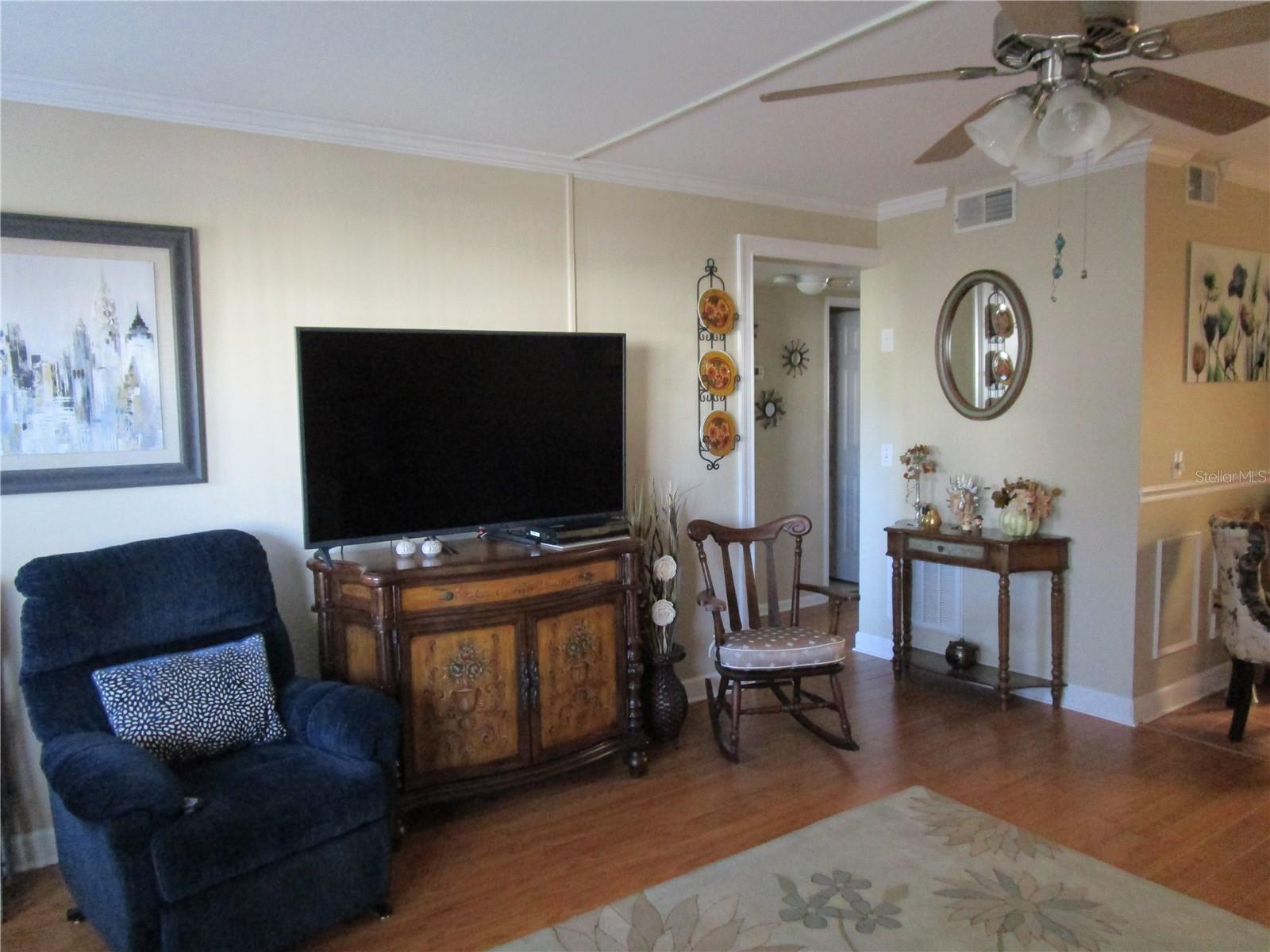 TOWN APTS CONDO - Residential