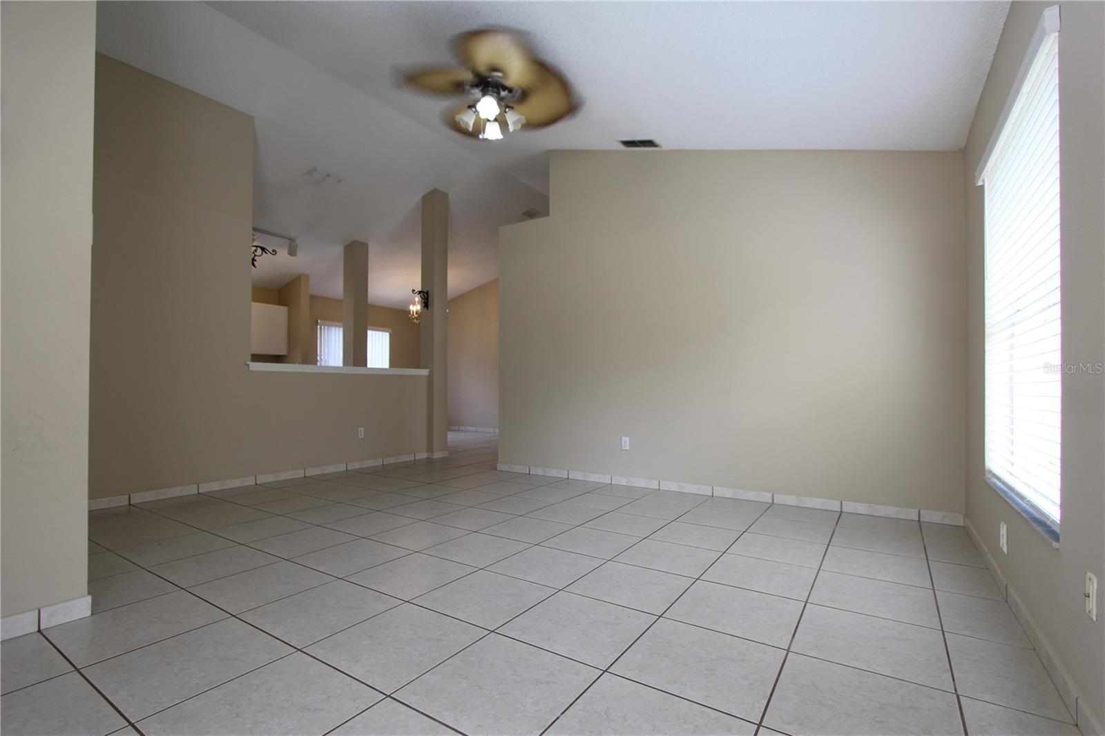 MEADOWS AT BOGGY CREEK - Residential Lease