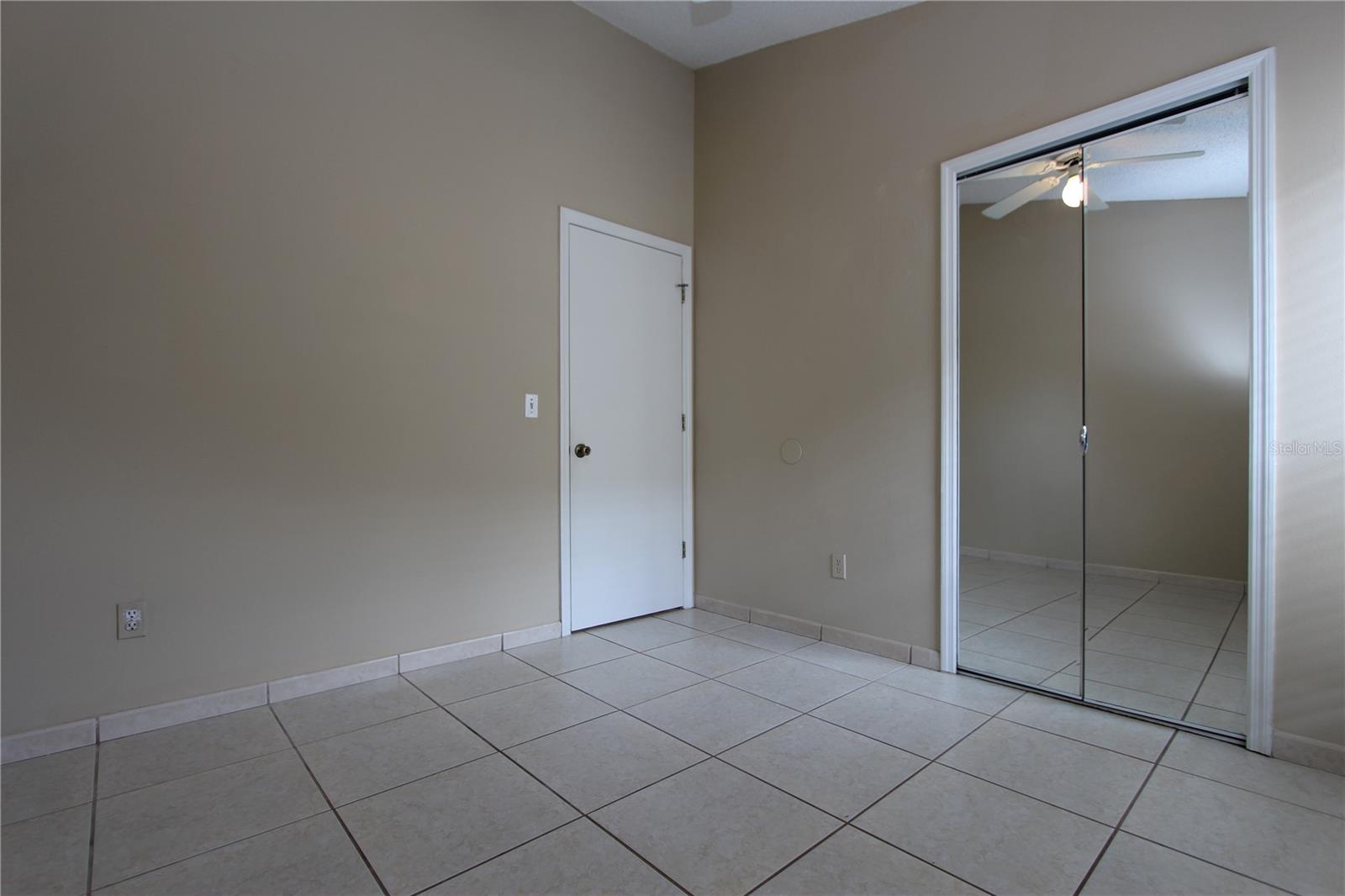 MEADOWS AT BOGGY CREEK - Residential Lease