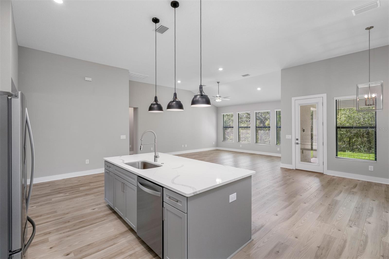 17059 NOKOTA AVENUE