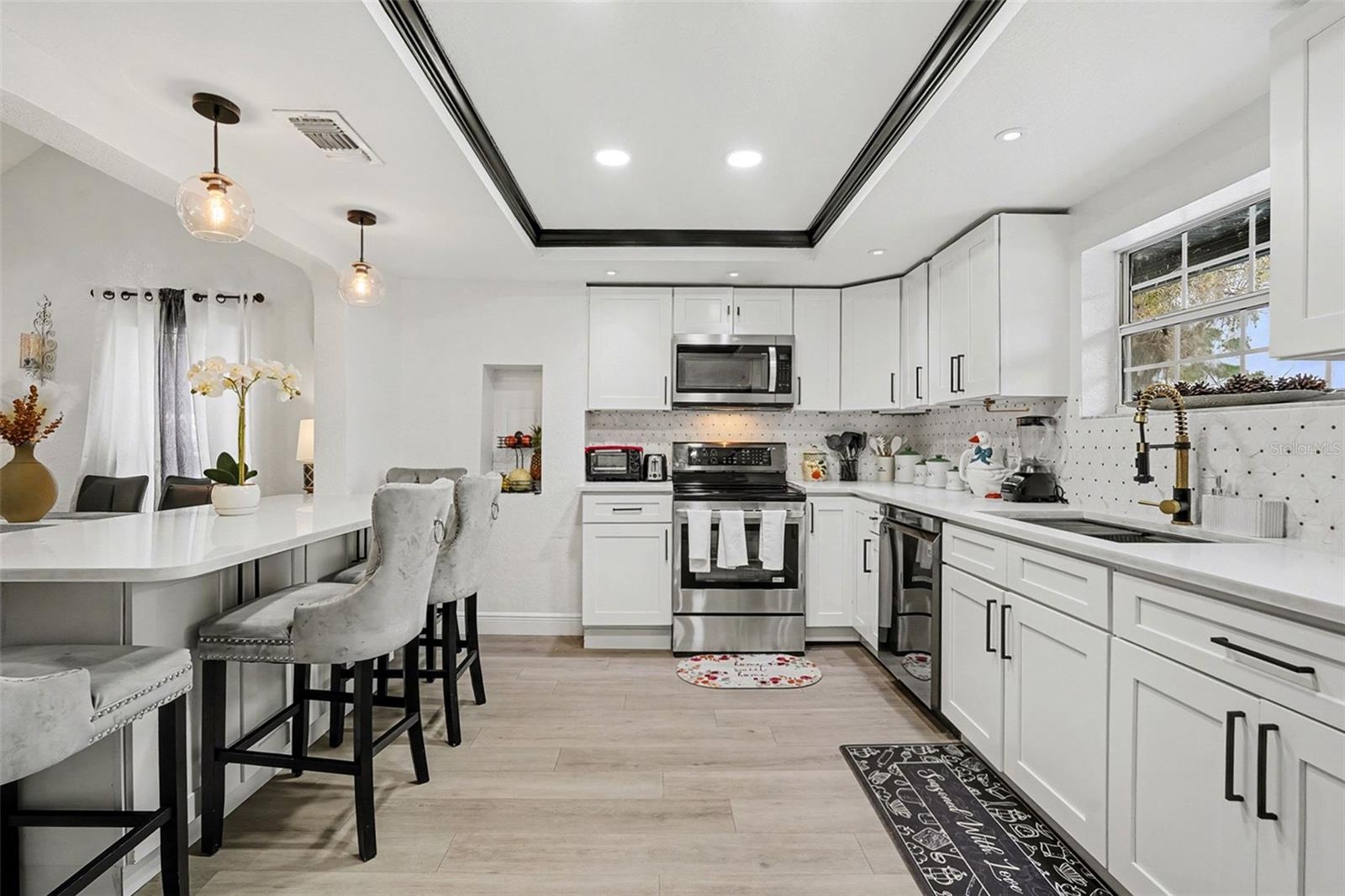 BROADWAY HEIGHTS EAST - Residential