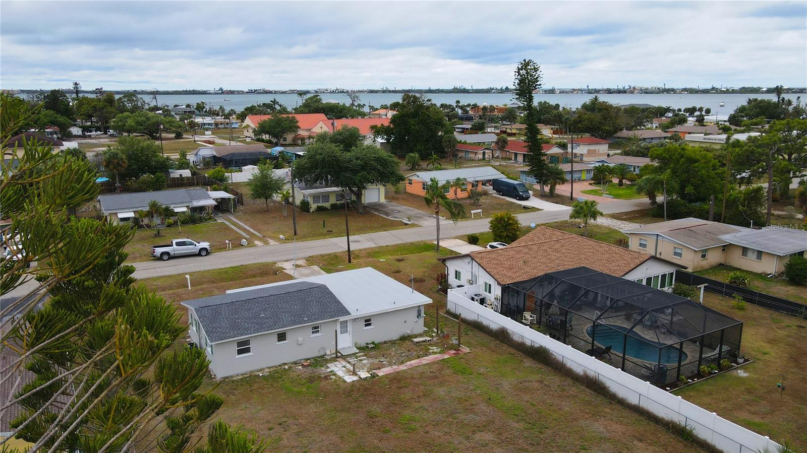 PINE HAVEN - Residential