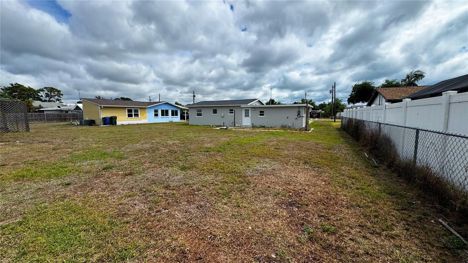 PINE HAVEN - Residential