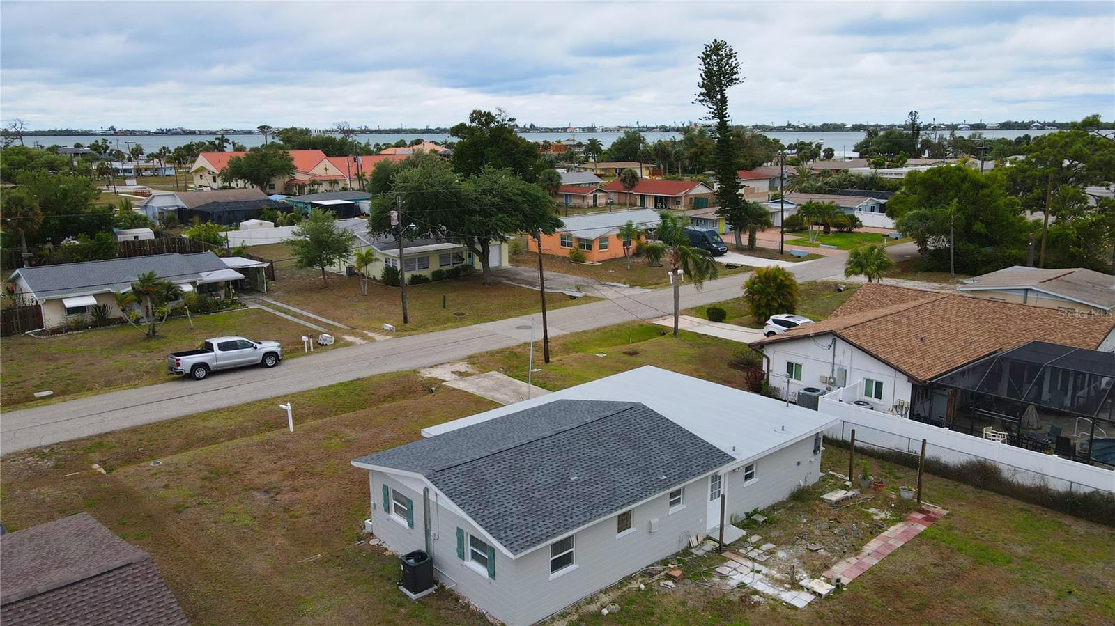 PINE HAVEN - Residential