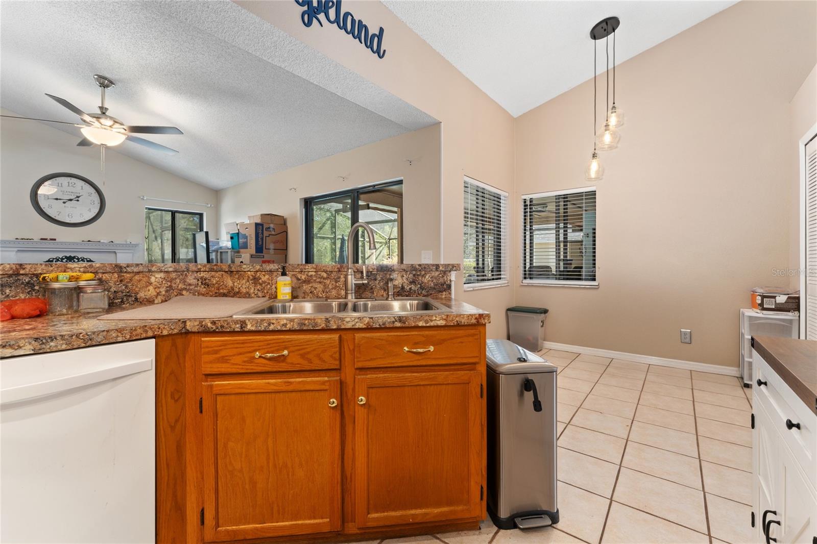 AUTUMN GLEN PH 3 - Residential