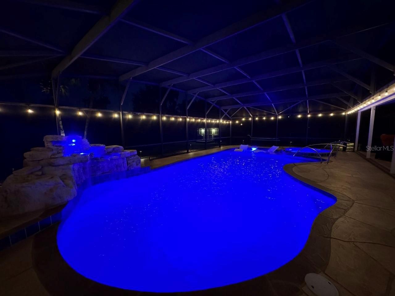 HIDDEN HARBOR - Residential