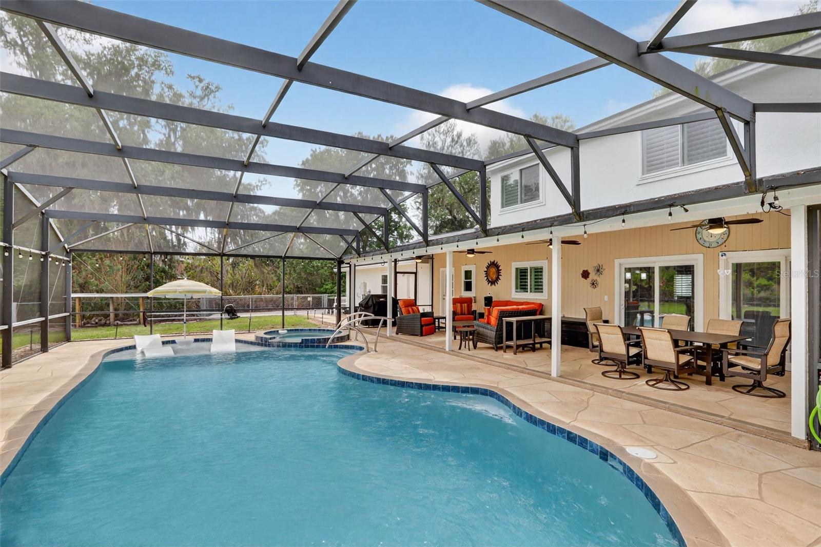 HIDDEN HARBOR - Residential