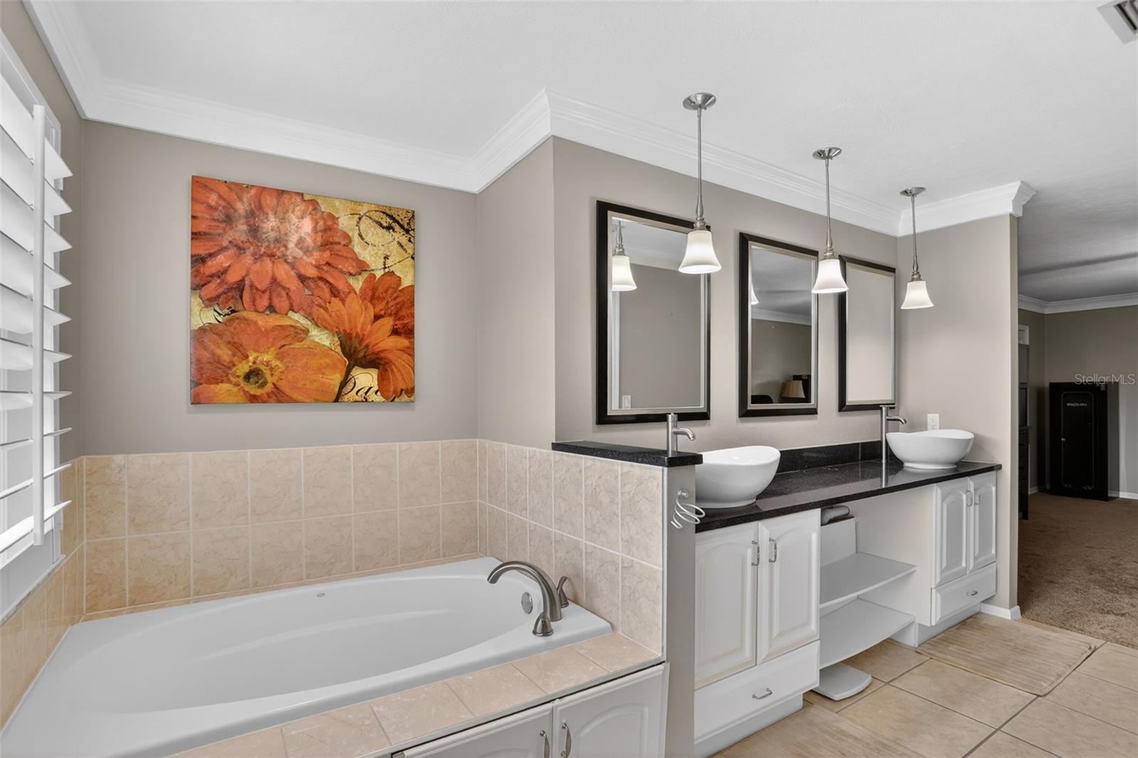 HIDDEN HARBOR - Residential