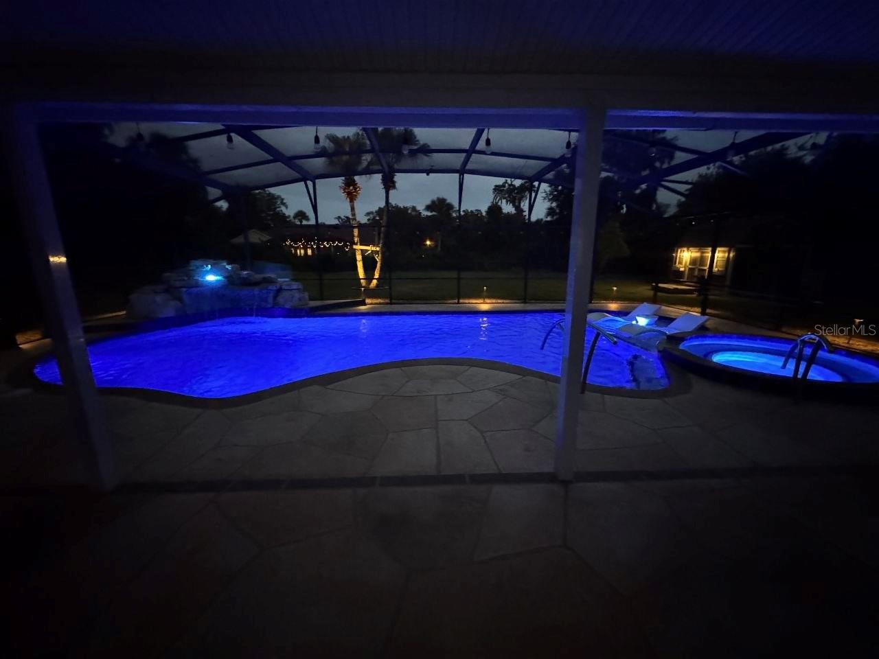 HIDDEN HARBOR - Residential