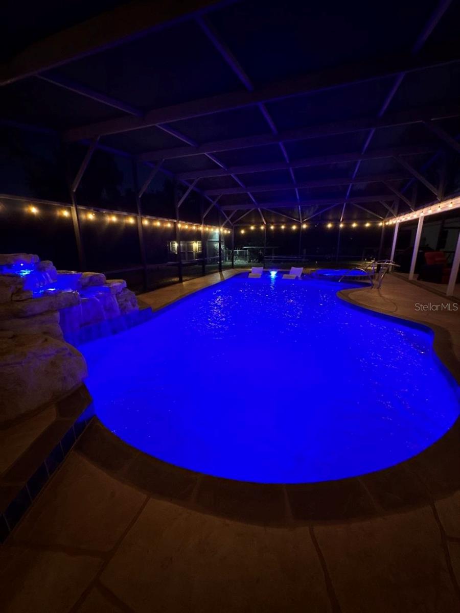 HIDDEN HARBOR - Residential